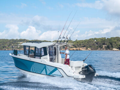 Quicksilver 705 Pilothouse