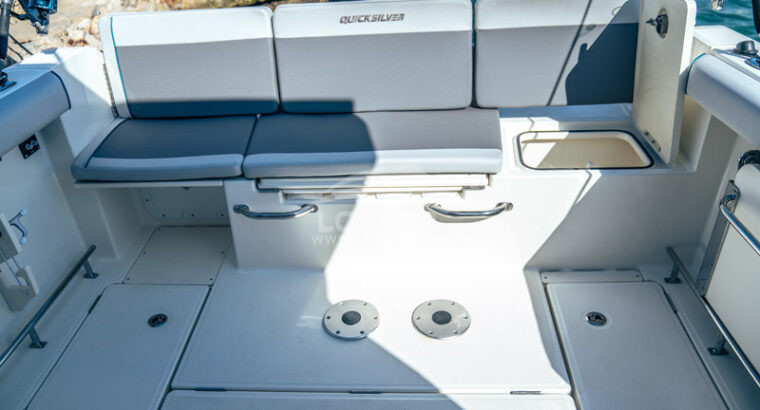 Quicksilver 625 Pilothouse