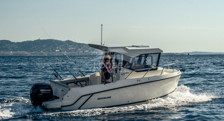 Quicksilver 625 Pilothouse